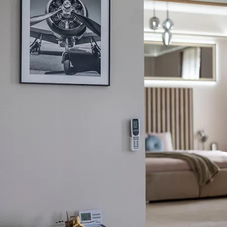High-end Luxurious Royal In The Heart Of Apartment *