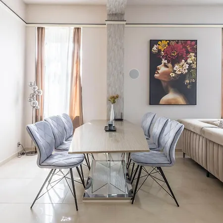 Apartment High-end Luxurious Royal In The Heart Of Budapest