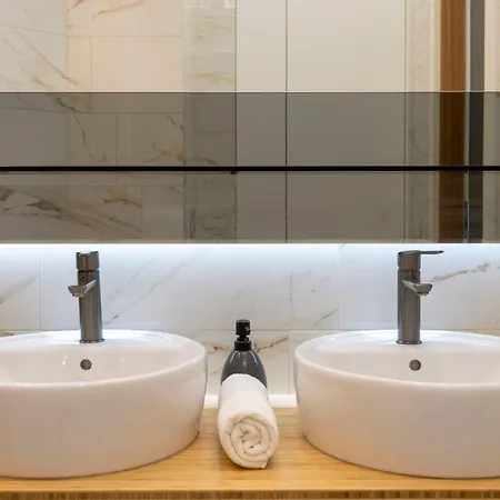 High-end Luxurious Royal In The Heart Of * Budapest